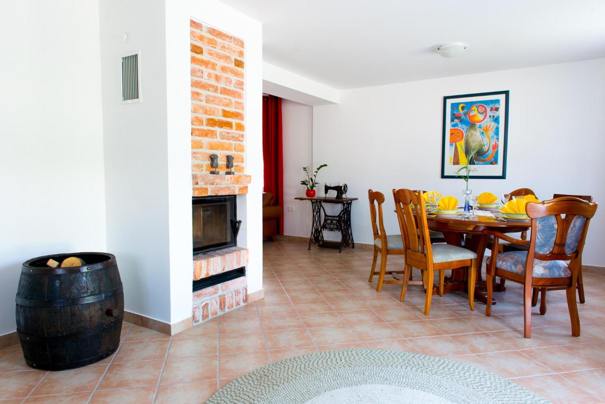 Apartma Marija 메틀리카 외부 사진